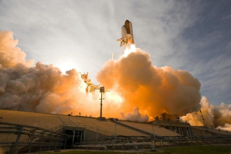 Streamlining the Skies: How Aerospace ERP Software Takes Flight