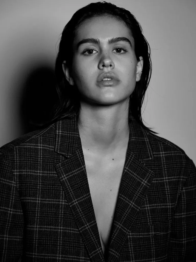 Amelia Gray Hamlin: Rising Model Making Her Mark in the Fashion Industry