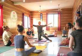 200 hour Yoga Teacher Training in Rishikesh
