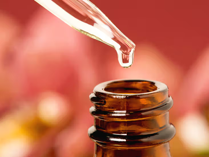 Essential Oils for Hemorrhoids: A Natural Approach to Relief