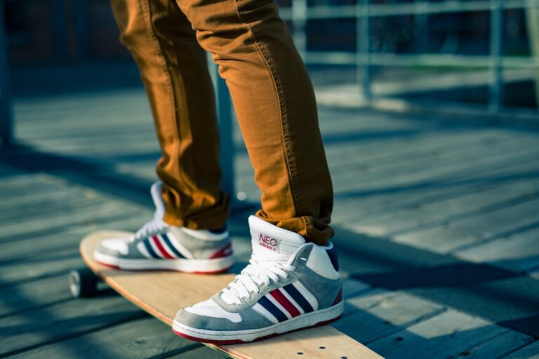 The Benefits of Investing in Quality Casual Sneakers for Men