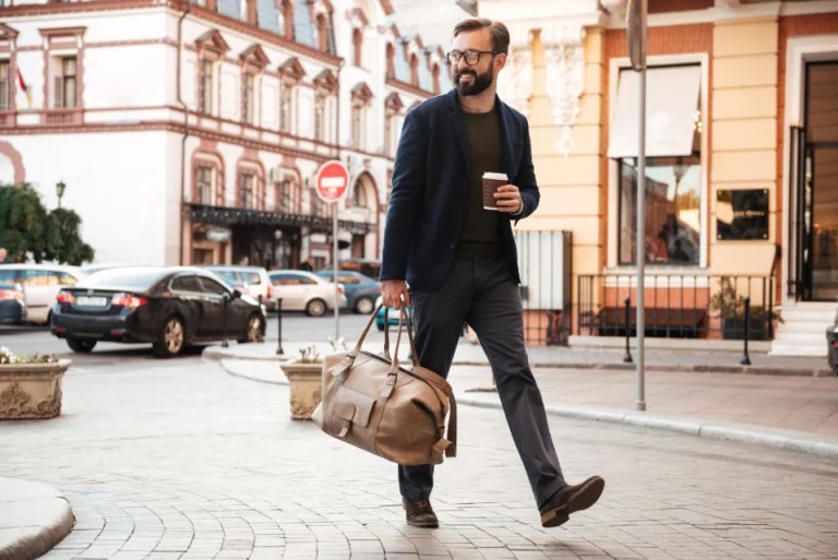 How to Clean and Maintain Your Weekend Bag for Longevity