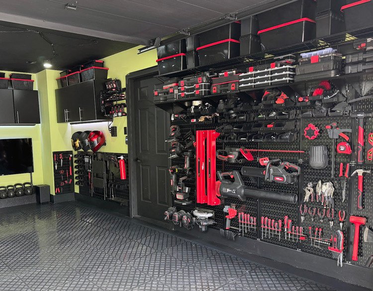 Pegboard Walls That Maximise Vertical Storage